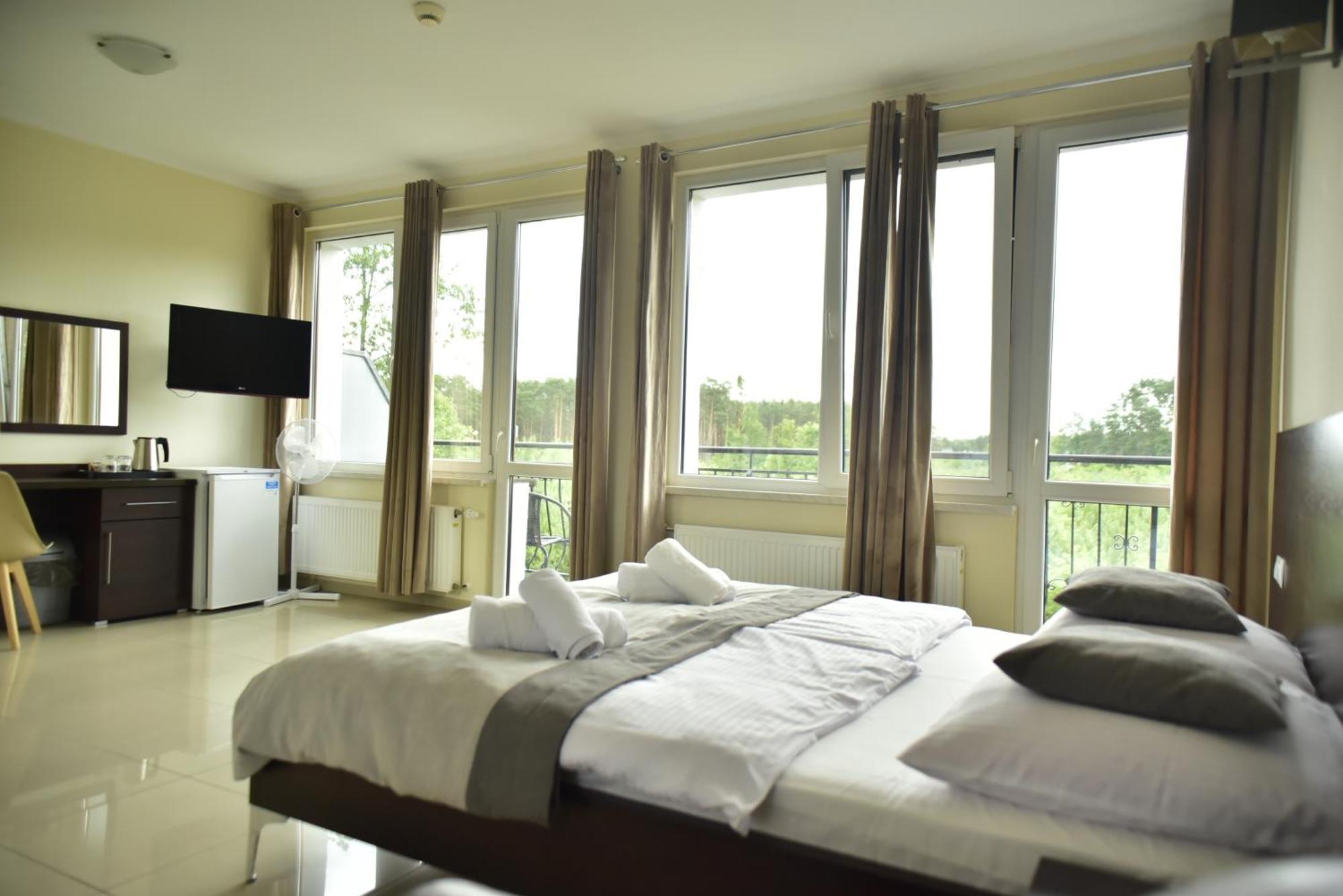 Hotel Wodnik Turawa Esterno foto