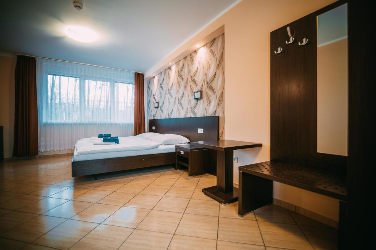 Hotel Wodnik Turawa Esterno foto