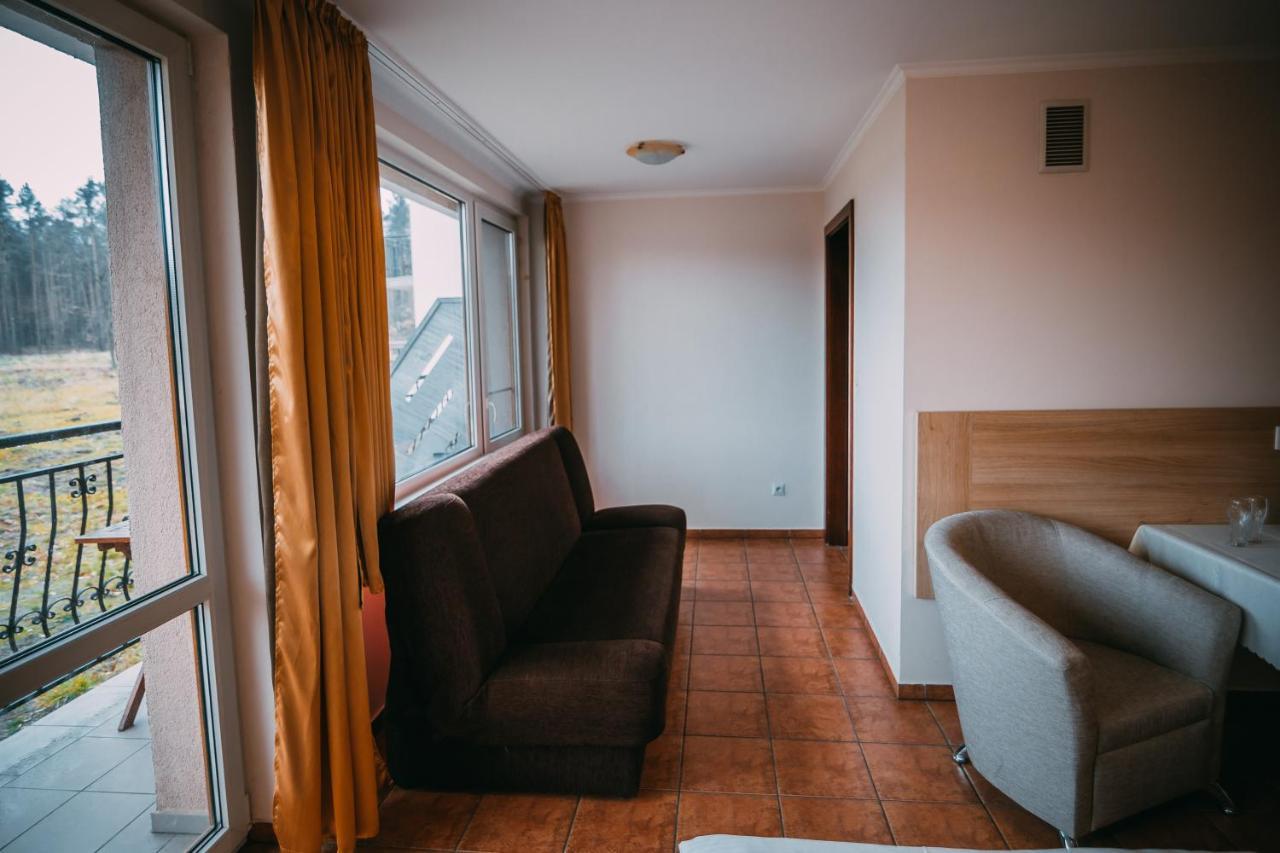 Hotel Wodnik Turawa Esterno foto